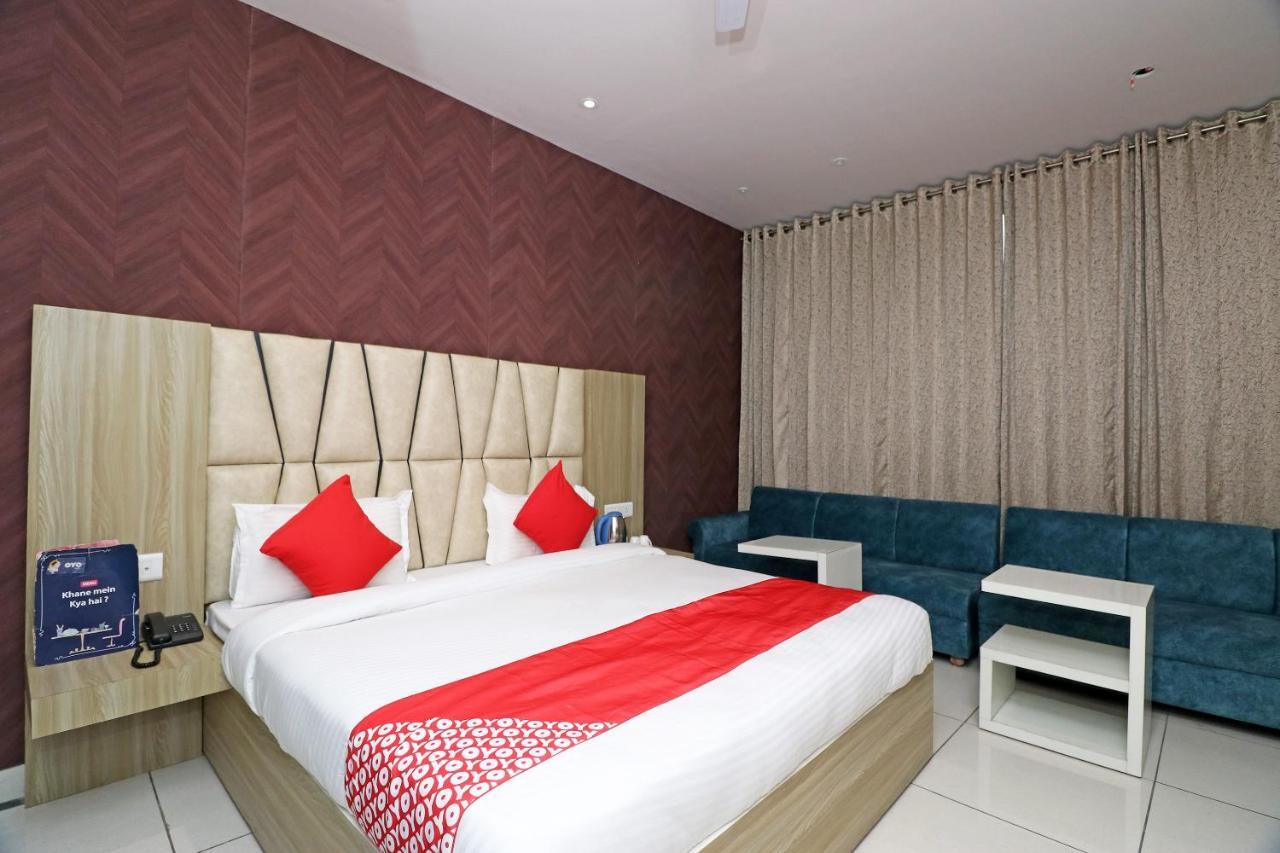Oyo 26833 Cabana Meerut Exterior photo