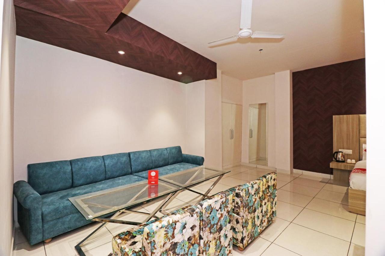 Oyo 26833 Cabana Meerut Exterior photo